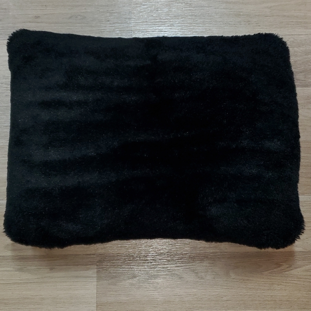 Vera Wang Luxurious Black Plush Pillow